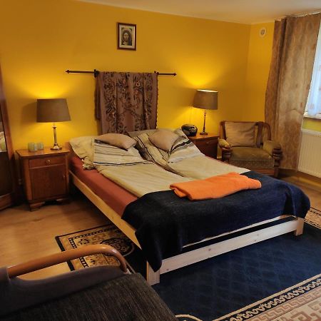 Dom Pod Zegarem Apartment Przemysl Exterior photo