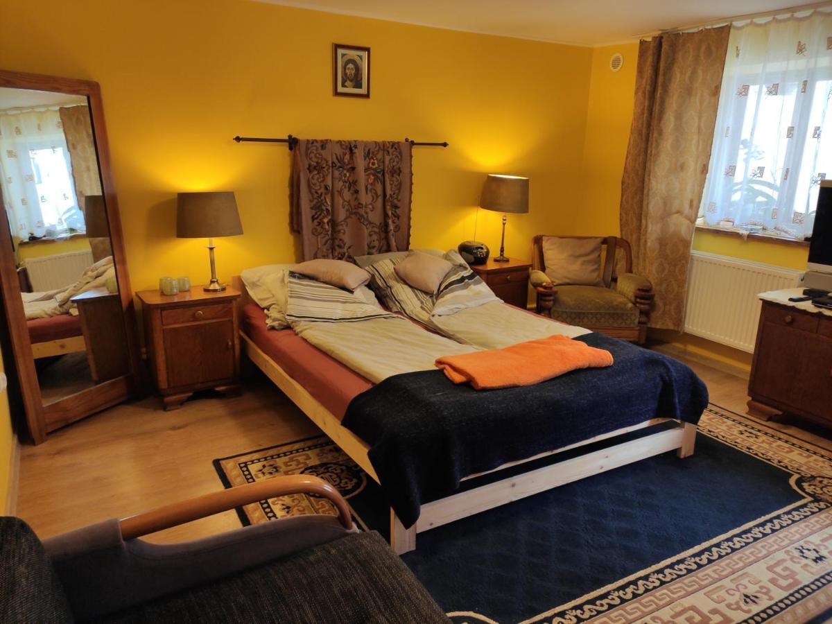 Dom Pod Zegarem Apartment Przemysl Exterior photo