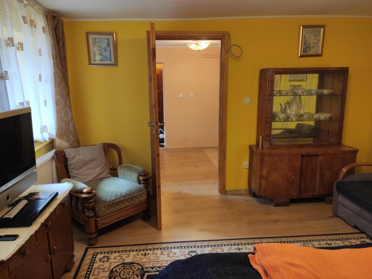 Dom Pod Zegarem Apartment Przemysl Exterior photo