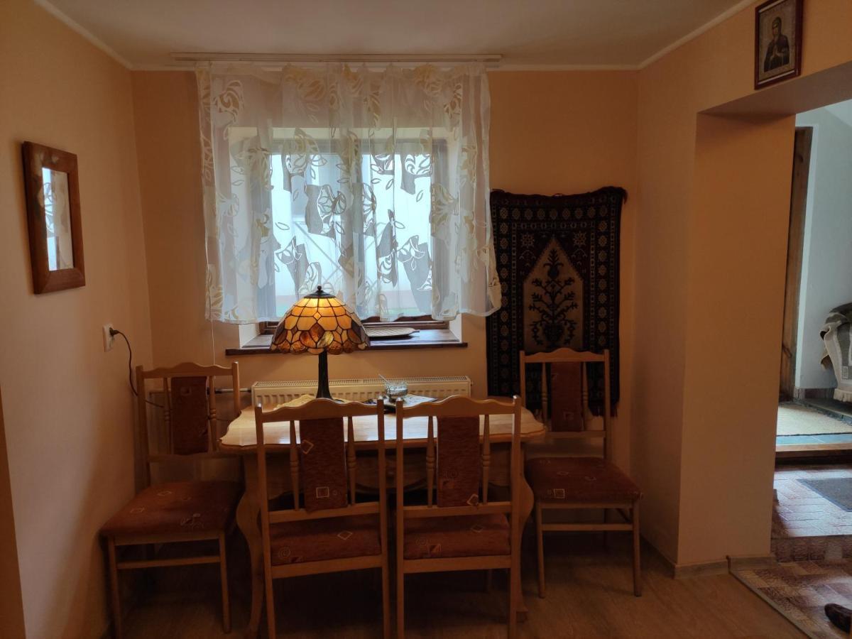 Dom Pod Zegarem Apartment Przemysl Exterior photo