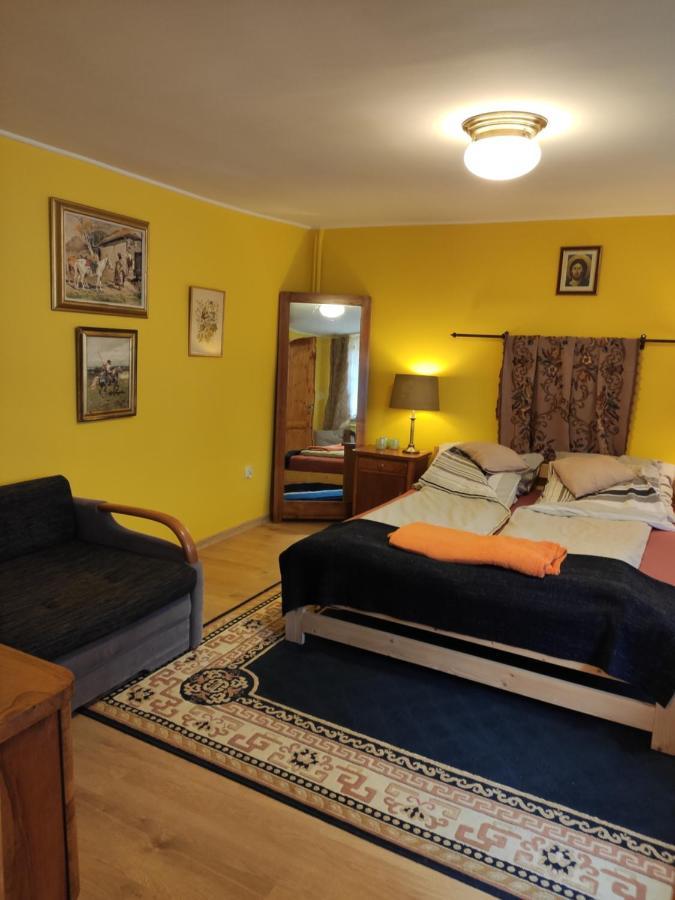 Dom Pod Zegarem Apartment Przemysl Exterior photo