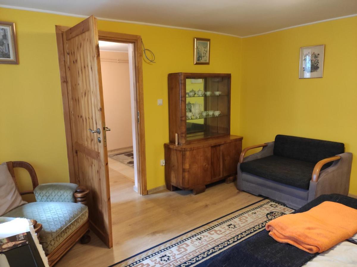 Dom Pod Zegarem Apartment Przemysl Exterior photo
